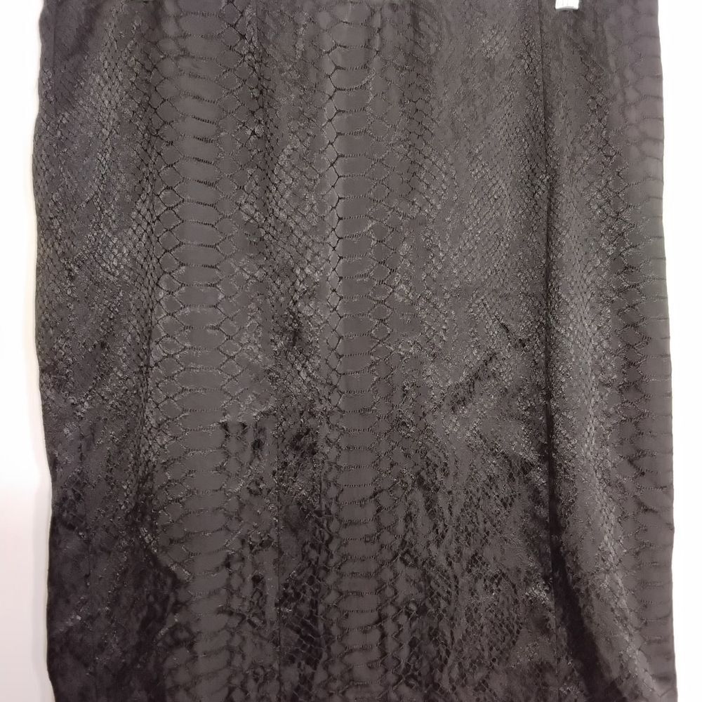 Lane Bryant Black Textured Snake-Print Midi Skirt